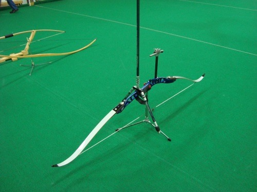 An example of a recurve bow